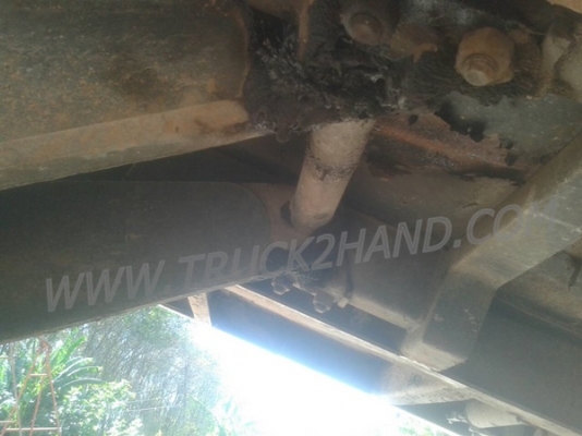 รถบรรทุก 6 ล้อดัมพ์ HINO   รุ่น FB112    ปีจดทะเบียน 2547