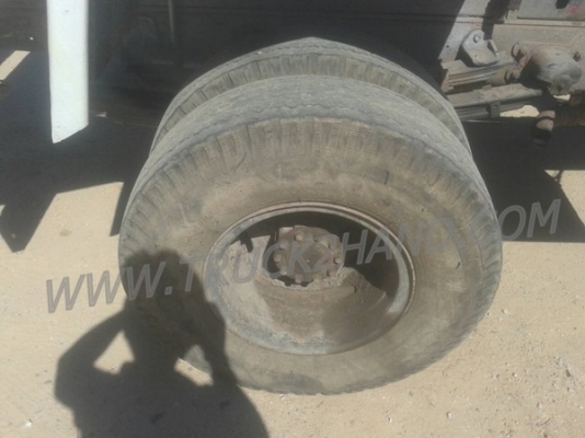 รถบรรทุก 6 ล้อดัมพ์ HINO   รุ่น FB112    ปีจดทะเบียน 2547