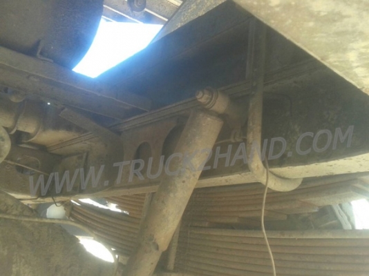 รถบรรทุก 6 ล้อดัมพ์ HINO   รุ่น FB112    ปีจดทะเบียน 2547