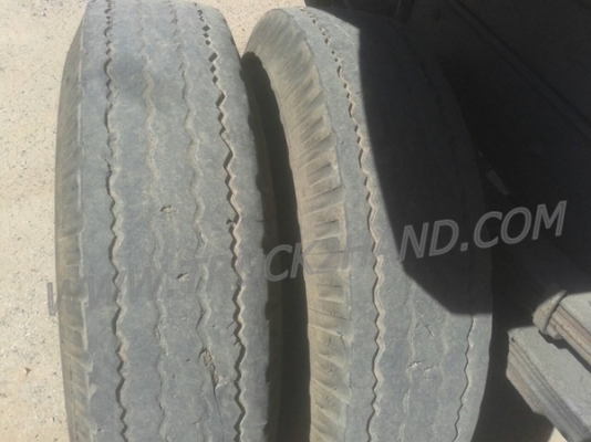 รถบรรทุก 6 ล้อดัมพ์ HINO   รุ่น FB112    ปีจดทะเบียน 2547