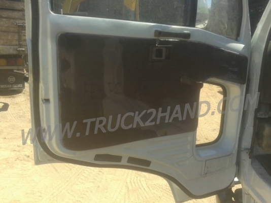 รถบรรทุก 6 ล้อดัมพ์ HINO   รุ่น FB112    ปีจดทะเบียน 2547