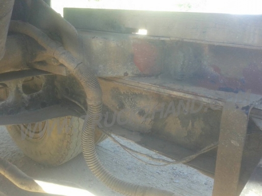 รถบรรทุก 6 ล้อดัมพ์ HINO   รุ่น FB112    ปีจดทะเบียน 2547