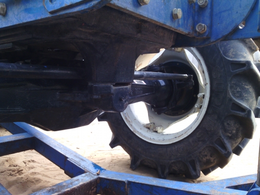 ขายตามสภาพ TS90 เกียข้างกรองใหญ่ เครื่องดี เกียดี ปั้มไฮดรอลิคดีมาก ยางดี 4 เส้น ราคาต่อรองได้ครับ ขายตามสภาพ TS90 เกียข้างกรองใหญ่ เครื่องดี เกียดี ปั้มไฮดรอลิคดีมาก ยางดี 4 เส้น ราคาต่อรองได้ครับ