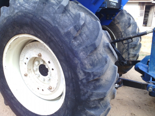 ขายตามสภาพ TS90 เกียข้างกรองใหญ่ เครื่องดี เกียดี ปั้มไฮดรอลิคดีมาก ยางดี 4 เส้น ราคาต่อรองได้ครับ ขายตามสภาพ TS90 เกียข้างกรองใหญ่ เครื่องดี เกียดี ปั้มไฮดรอลิคดีมาก ยางดี 4 เส้น ราคาต่อรองได้ครับ