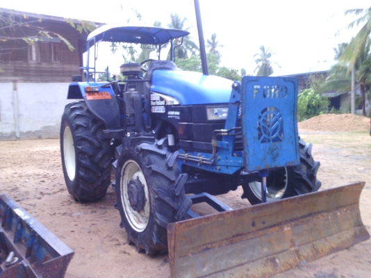 ขายตามสภาพ TS90 เกียข้างกรองใหญ่ เครื่องดี เกียดี ปั้มไฮดรอลิคดีมาก ยางดี 4 เส้น ราคาต่อรองได้ครับ ขายตามสภาพ TS90 เกียข้างกรองใหญ่ เครื่องดี เกียดี ปั้มไฮดรอลิคดีมาก ยางดี 4 เส้น ราคาต่อรองได้ครับ