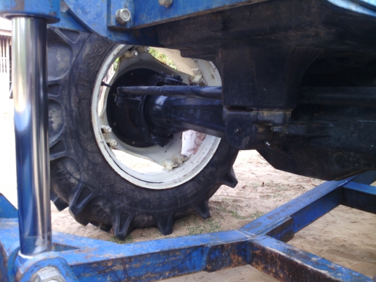 ขายตามสภาพ TS90 เกียข้างกรองใหญ่ เครื่องดี เกียดี ปั้มไฮดรอลิคดีมาก ยางดี 4 เส้น ราคาต่อรองได้ครับ ขายตามสภาพ TS90 เกียข้างกรองใหญ่ เครื่องดี เกียดี ปั้มไฮดรอลิคดีมาก ยางดี 4 เส้น ราคาต่อรองได้ครับ