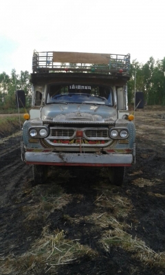 ขายแพ็คคู่ สิบล้อ เทนเลอร๋ เครื่อง EH700พ.เวอร์ +แบ็คโค ลPC100-3สภาพรถกำลังใช้งานอยู่ครับ ทะเบียนมี+เอกสารสัณญาซื้อขาย ครับท่าน