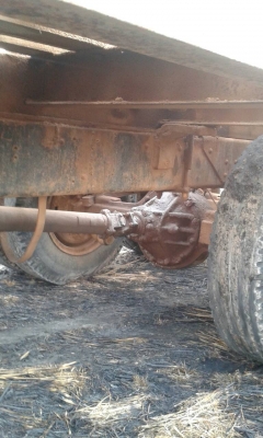 ขายแพ็คคู่ สิบล้อ เทนเลอร๋ เครื่อง EH700พ.เวอร์ +แบ็คโค ลPC100-3สภาพรถกำลังใช้งานอยู่ครับ ทะเบียนมี+เอกสารสัณญาซื้อขาย ครับท่าน