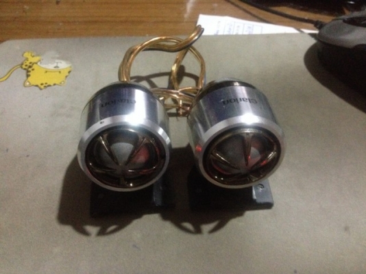 เสียงเเหลม CLARION ของญี่ปุ่นเเท้รุ่นใหม่ๆสภาพสวยๆคู่ละ