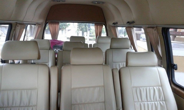 ขายรถตู้