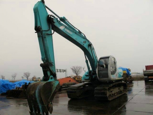 ขายด่วน รถขุด KOBELCO SK200-2  เก่า นอก     สภาพสวยมากๆๆ   โทร 089-3818694 ดวงนภา