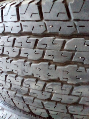 ขายยาง265/70/16Bridgstone Dueler HT840ปี11