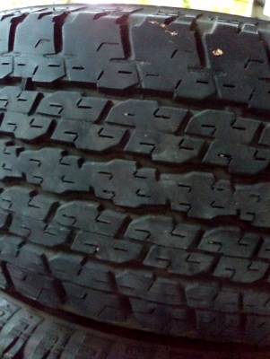 ขายยาง265/70/16Bridgstone Dueler HT840ปี11