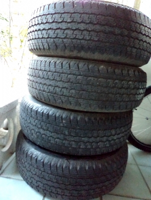 ขายยาง265/70/16Bridgstone Dueler HT840ปี11