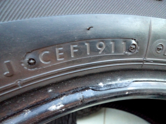 ขายยาง265/70/16Bridgstone Dueler HT840ปี11