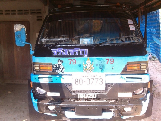 หกล้อ อีซูชุTL110แรงดั้ม3คิวสภาพสวยพร้อมใช้งาน เอกสารทะเบียนพร้อมโอน