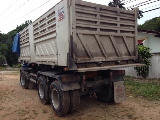 รถอีซูซุ 10 ล้อดั้ม 360 แรงม้า. ปี 57  ( ขายแม่ , ลูก )   สนใจติดต่อ  081 - 6079515