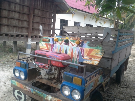 ด่วนครับ ลดเหลือ 59,500 บาท อีแต๋น เครื่อง คูโบต้า RT 110 เครื่องยังแน่นๆครับ รุ่นสตาร์ทมือได้ด้วย  สวยๆ ครับ