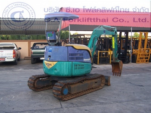 ขายรถขุด แบคโฮ KOMATSU รุ่น PC30MR-1 (คันที่ 1)ใช้งานมาเพียง 5000 ชม.