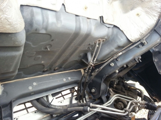 รถฮีโน่ 6 ล้อ ตู้แห้ง 150 แรงม้า. ปี 50  ( รถวิ่ง 1xx,xxx กม. )   สนใจติดต่อ  081 - 6079515