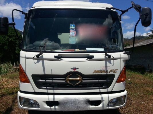 รถฮีโน่ 6 ล้อ ตู้แห้ง 150 แรงม้า. ปี 50  ( รถวิ่ง 1xx,xxx กม. )   สนใจติดต่อ  081 - 6079515