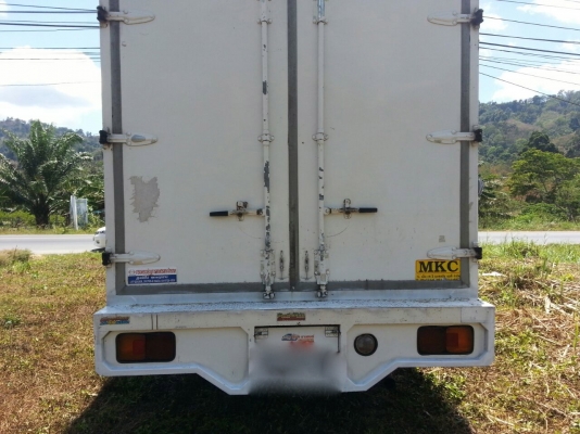 รถฮีโน่ 6 ล้อ ตู้แห้ง 150 แรงม้า. ปี 50  ( รถวิ่ง 1xx,xxx กม. )   สนใจติดต่อ  081 - 6079515