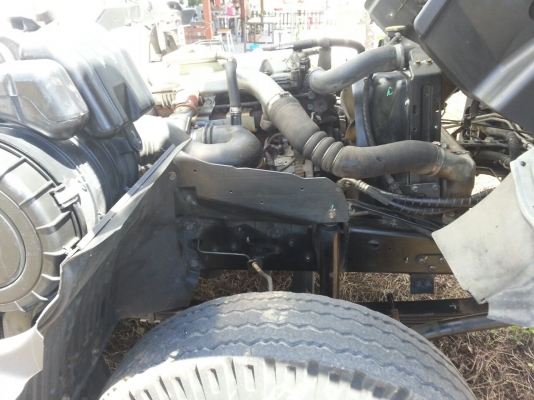 รถฮีโน่ 6 ล้อ ตู้แห้ง 150 แรงม้า. ปี 50  ( รถวิ่ง 1xx,xxx กม. )   สนใจติดต่อ  081 - 6079515