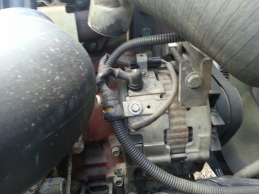 รถฮีโน่ 6 ล้อ ตู้แห้ง 150 แรงม้า. ปี 50  ( รถวิ่ง 1xx,xxx กม. )   สนใจติดต่อ  081 - 6079515