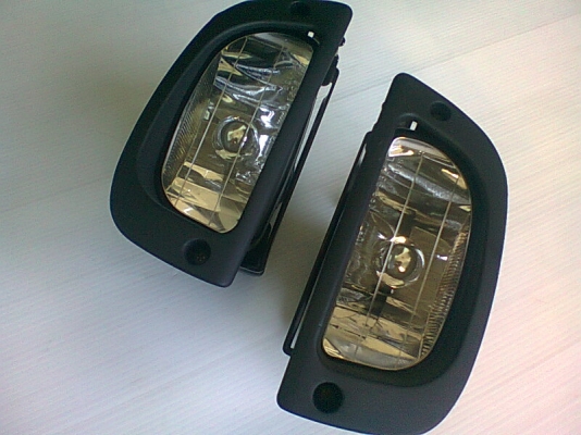 ไฟตัดหมอกตาเพชรมือสองเก่าญีปุ่น