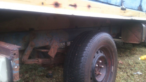 อีแต๋น เครื่อง ISUZU  85 แรงม้า คัดซีส์ หน้า 5 สภาพพร้อมใช้งาน