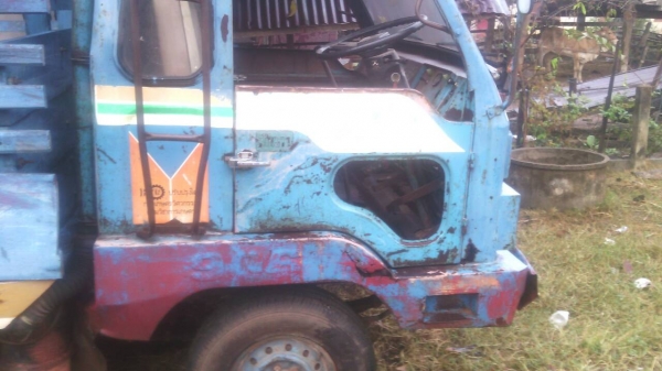 อีแต๋น เครื่อง ISUZU  85 แรงม้า คัดซีส์ หน้า 5 สภาพพร้อมใช้งาน