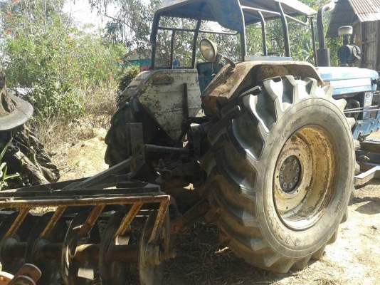 ขายรถไถ FORD 68