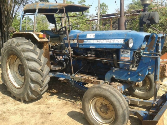 ขายรถไถ FORD 68