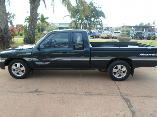 ขายรถกระบะโตโยต้าไมตี้เอ็กปี37/1994 รถบ้านแท้ซื้อต่อมาจากอาจารย์ที่วิทยาลัยที่อุบลราชธานีรถเดิมบางอย่างไม่เคยเห็นมาก่อนเลยครับไม่เคยชน+ไม่เคยบรรทุกหนักทุกอย่างเดิมทั้งคันเครื่องดีเดินนิ่งดังนุ่มเหมือนใหม่ออกจากศูนย์แน่นๆไม่ไอไม่จามซื้อไปไม่ต้องทำอะไรเลยคร