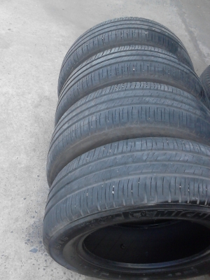 215/60R16 MICHELIN  ENERGY XM-2  สวย ดอกยางหนา  เสมอ  ปี 2012 ชุด 4 เส้น   TEL.081-427-3941