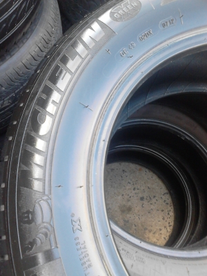215/60R16 MICHELIN  ENERGY XM-2  สวย ดอกยางหนา  เสมอ  ปี 2012 ชุด 4 เส้น   TEL.081-427-3941