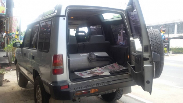 ขายLAND ROVER เครื่องV6ติดแก๊สแล้วพร้อมใช้ขาย219000 ขายLAND ROVER เครื่องV6ติดแก๊สแล้วพร้อมใช้ขาย219000