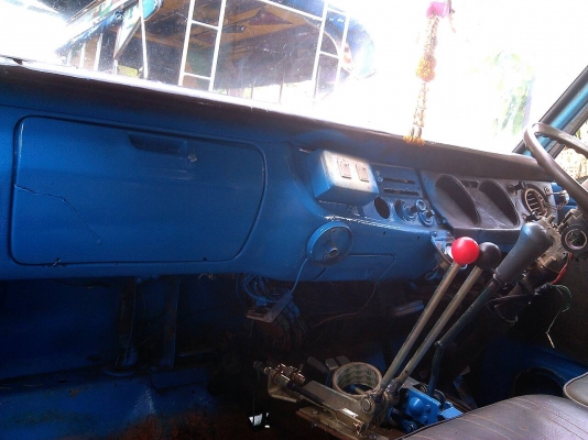 หกล้อ อีซูชุ TL88แรงดั้ม3คิว สภาพพร้อมใช้งาน ทะเบียนเอกสาร ม.79