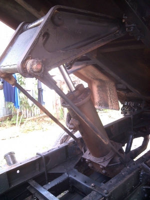 หกล้อ อีซูชุ TL88แรงดั้ม3คิว สภาพพร้อมใช้งาน ทะเบียนเอกสาร ม.79