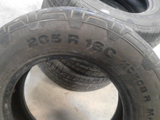 205R16C CONTINENTAL 4X4 Contact 110/108R ปี 2012 ชุด 4 เส้น TEL.081-427-3941 205R16C CONTINENTAL 4X4 Contact 110/108R ปี 2012 ชุด 4 เส้น TEL.081-427-3941