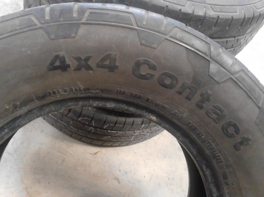 205R16C CONTINENTAL 4X4 Contact 110/108R ปี 2012 ชุด 4 เส้น TEL.081-427-3941 205R16C CONTINENTAL 4X4 Contact 110/108R ปี 2012 ชุด 4 เส้น TEL.081-427-3941
