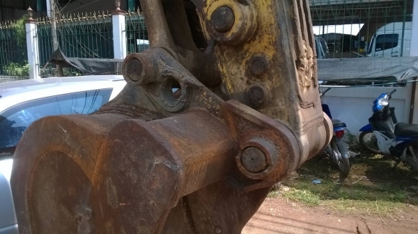 ขายแบคโฮ KOMATSU PC200-7 เอกสารใบอินวอยซ์ สภาพพร้อมใช้งาน ระบบไฟเต็ม แอร์เย็น ราคาคุยกันได้ครับ ขายแบคโฮ KOMATSU PC200-7 เอกสารใบอินวอยซ์ สภาพพร้อมใช้งาน ระบบไฟเต็ม แอร์เย็น ราคาคุยกันได้ครับ