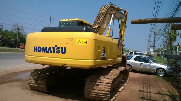 ขายแบคโฮ KOMATSU PC200-7 เอกสารใบอินวอยซ์ สภาพพร้อมใช้งาน ระบบไฟเต็ม แอร์เย็น ราคาคุยกันได้ครับ ขายแบคโฮ KOMATSU PC200-7 เอกสารใบอินวอยซ์ สภาพพร้อมใช้งาน ระบบไฟเต็ม แอร์เย็น ราคาคุยกันได้ครับ