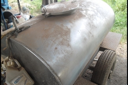 ถังน้ำแสตนเลส 1,200 ลิตร