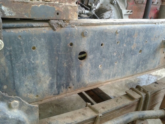 ขายรถคีบอ้อยพร้อมใช้ คัสซีหัวยาว เครื่อง EH700 เกียร์ HO เฟืองท้ายใหญ่ พาวเวอร์ ราคาต่อรองได้