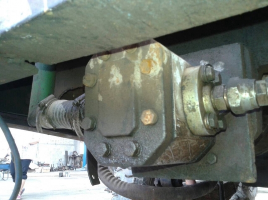 ขายรถคีบอ้อยพร้อมใช้ คัสซีหัวยาว เครื่อง EH700 เกียร์ HO เฟืองท้ายใหญ่ พาวเวอร์ ราคาต่อรองได้