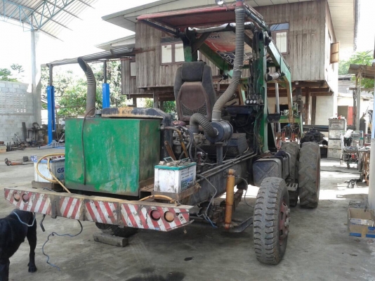 ขายรถคีบอ้อยพร้อมใช้ คัสซีหัวยาว เครื่อง EH700 เกียร์ HO เฟืองท้ายใหญ่ พาวเวอร์ ราคาต่อรองได้