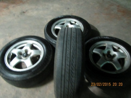 ขายล้อแม็กซ์สกายไลน์ ขอบ 16 พร้อมยาง ขายล้อแม็กซ์สกายไลน์ ขอบ 16 พร้อมยาง