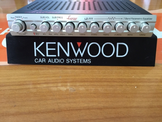 ขายปรีแอมป์ LANZAR LZ-777 รุ่นใหญ่ขับซับ 15" แรงๆเลย