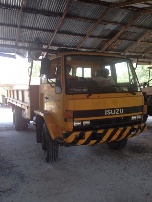 ขายรถ รถหกล้อISUZU ROXKEเครื่อง 175 (รถเก่ากรมทาง)